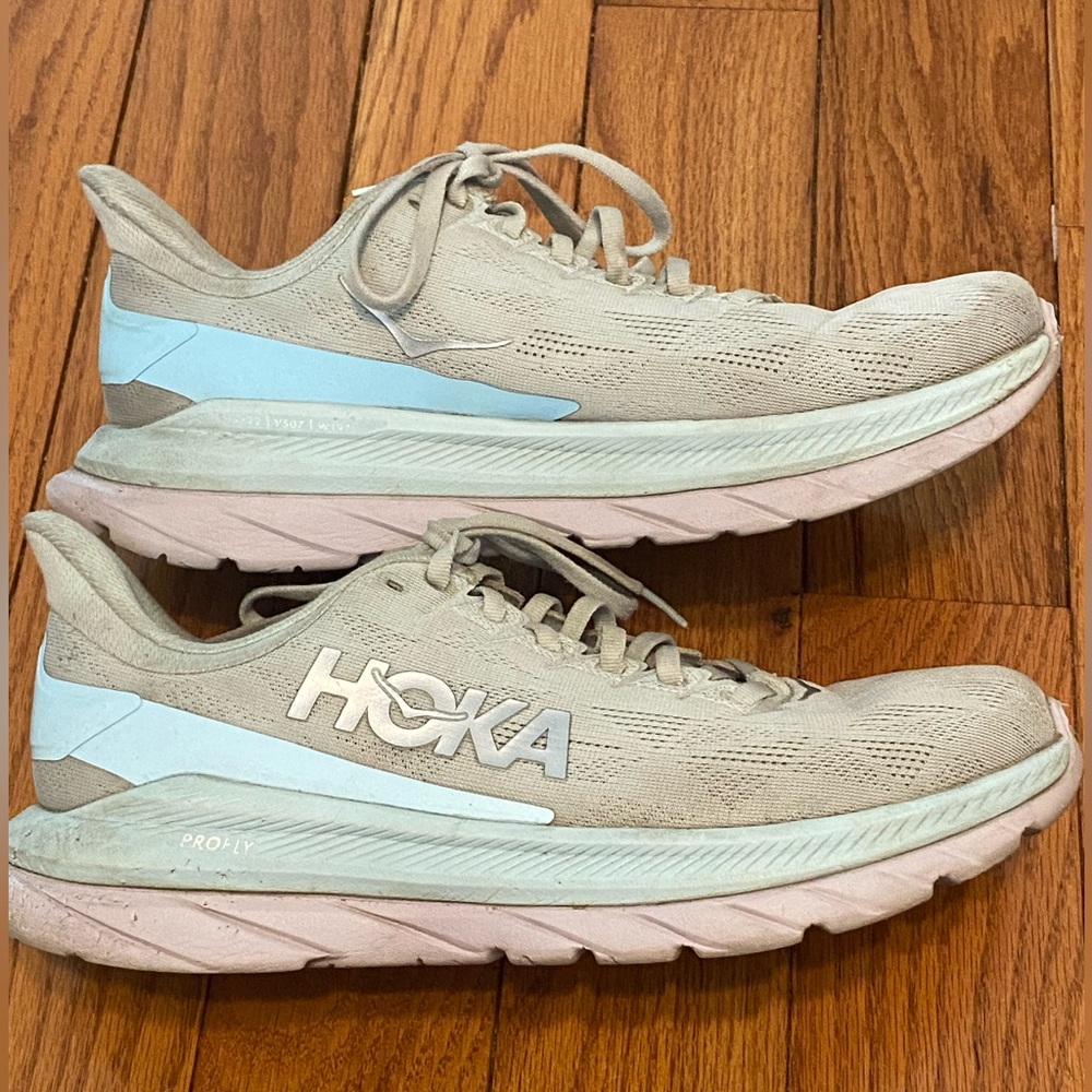 Women's Hoka One One Mach 4 Everyday Training Shoes Blue Gray Size 9.5B 9.5